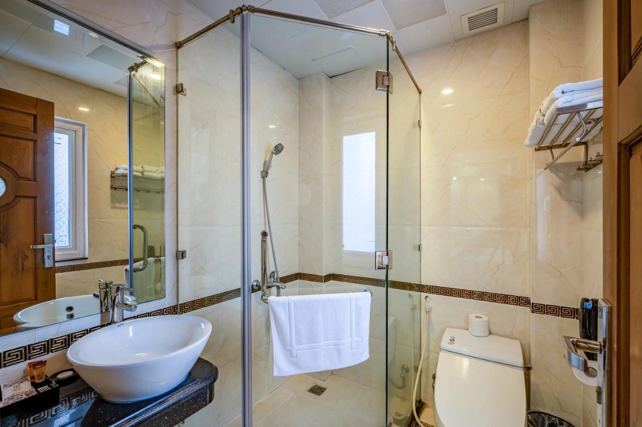 Acnos Grand Hotel Хошимин Экстерьер фото